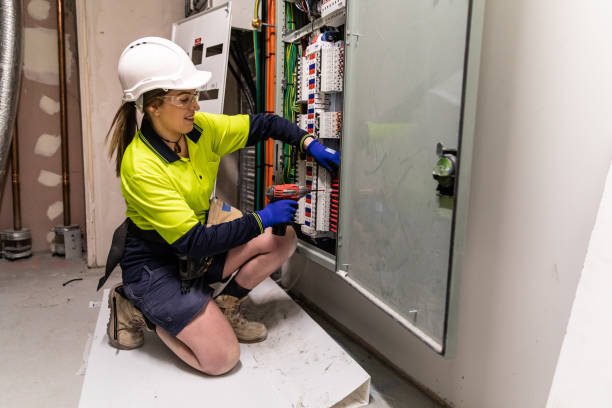 Best Emergency Electrical Repair  in White Salmon, WA